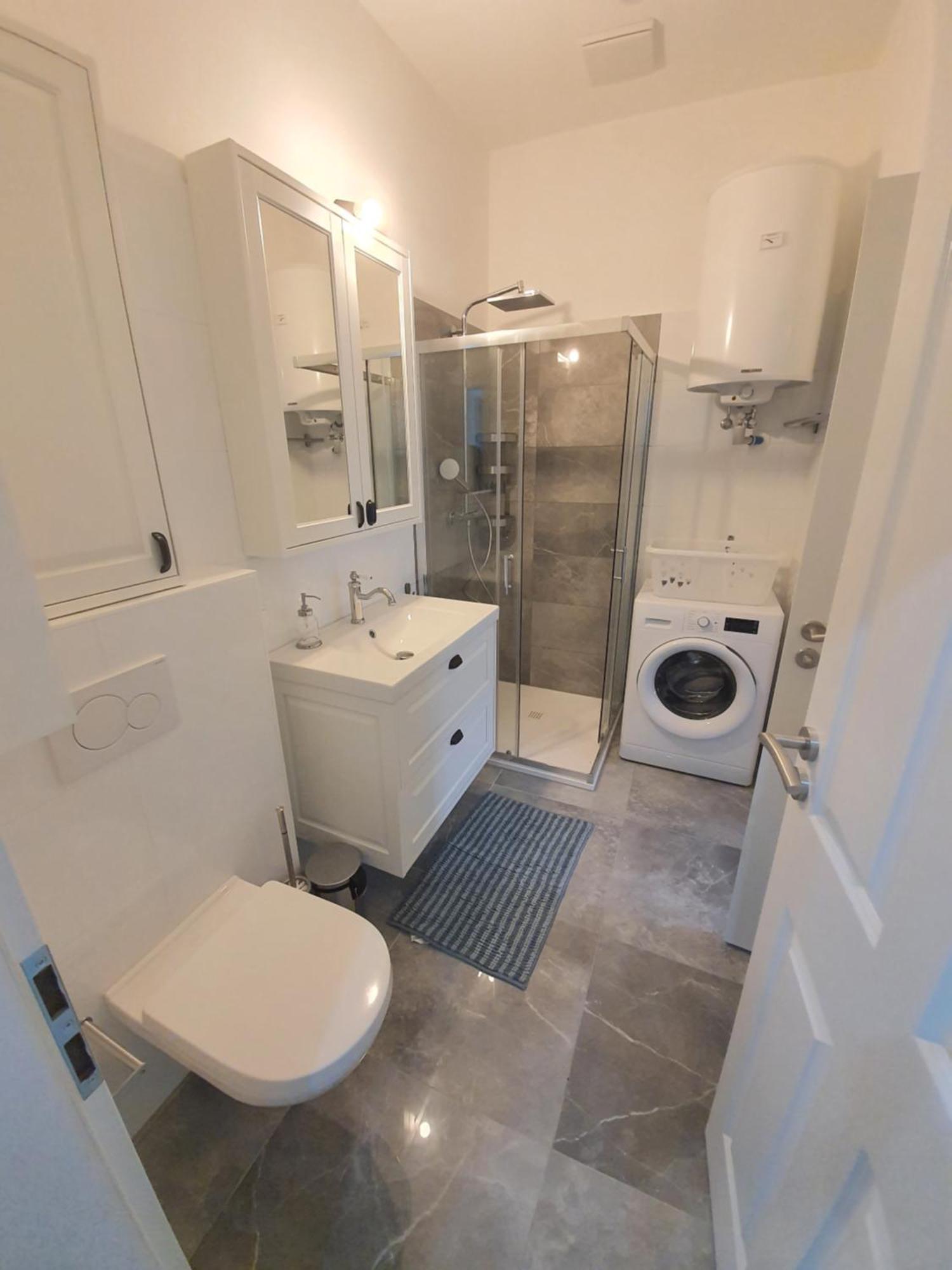 Bright And Quiet Apartments, Just 10 Minutes To U4, U6 And Schoenbrunn Palace * Wien