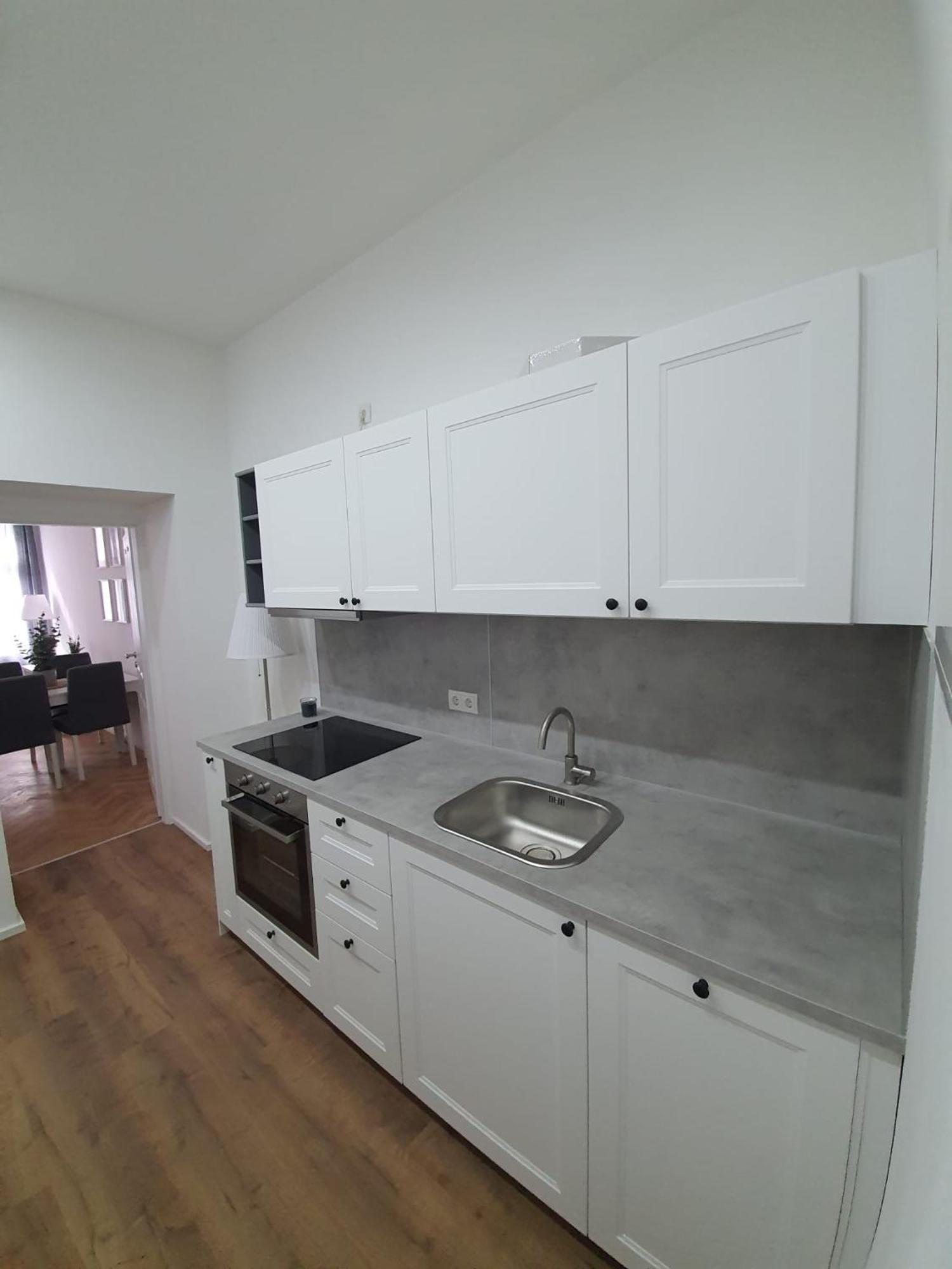 Bright And Quiet Apartments, Just 10 Minutes To U4, U6 And Schoenbrunn Palace * Wien